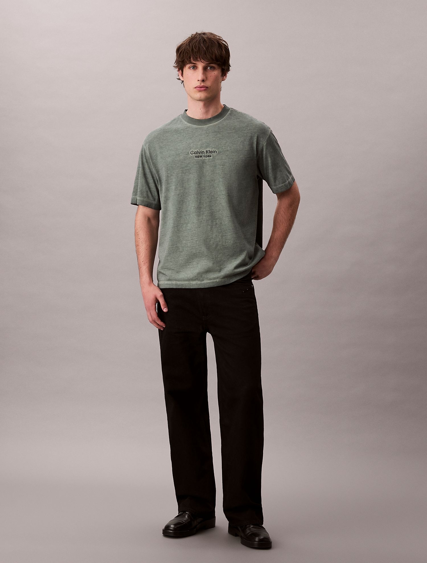 Футболка Calvin Klein Faded Dye Logo Graphic Classic Tender Greens