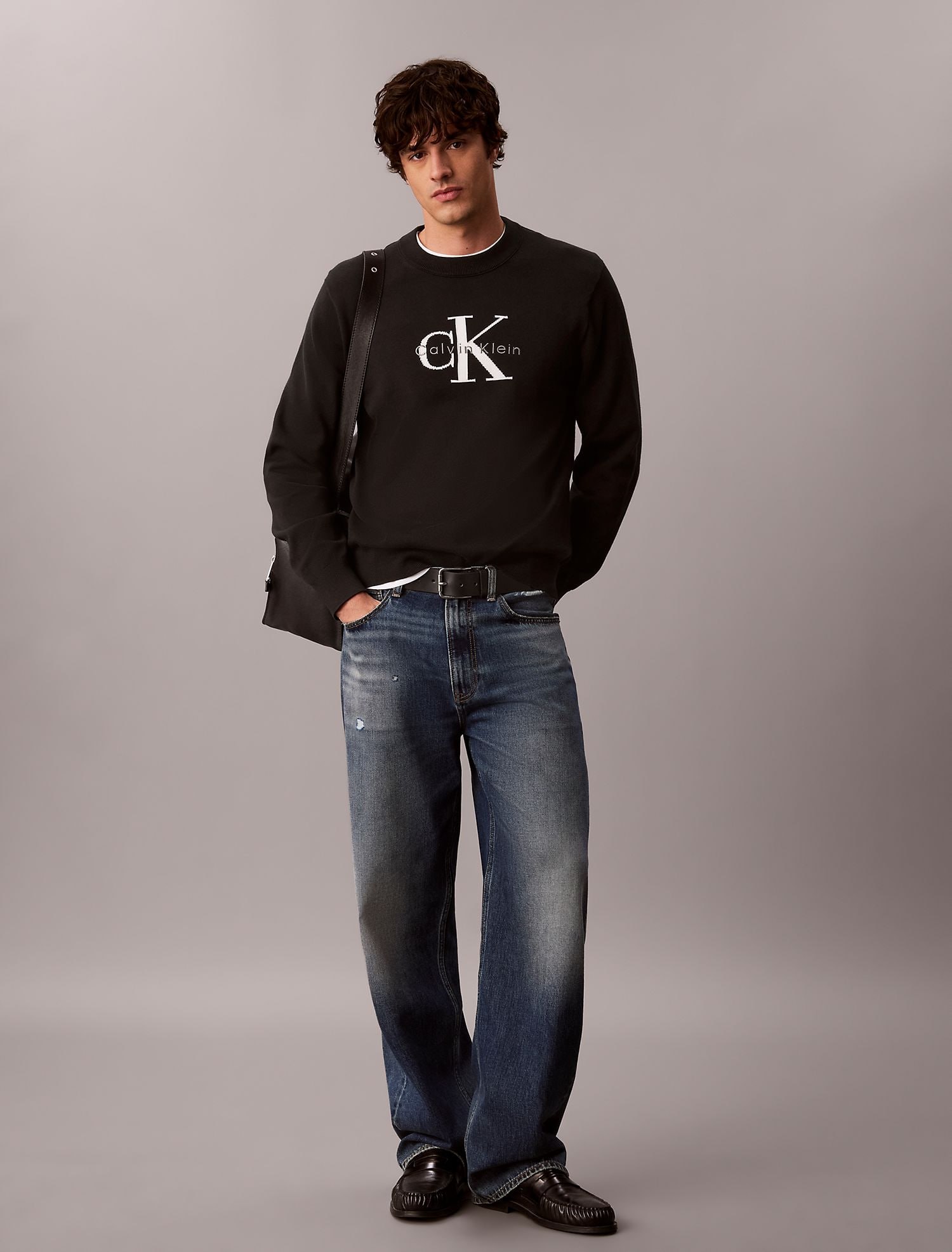 Свитер Calvin Klein Cotton Monologo Graphic Relaxed Black