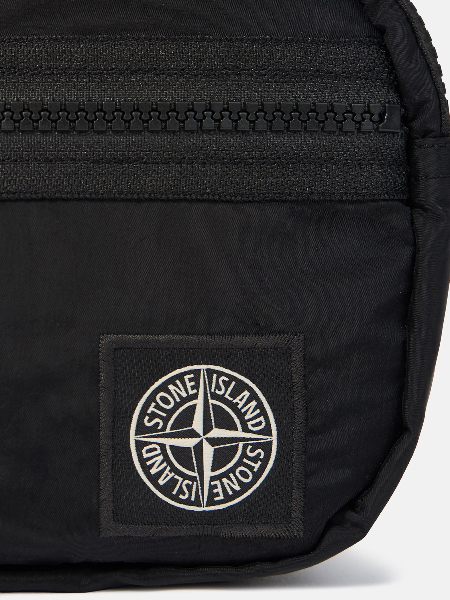Сумка Stone Island 9200014 COATED NYLON METAL IN ECONYL Black