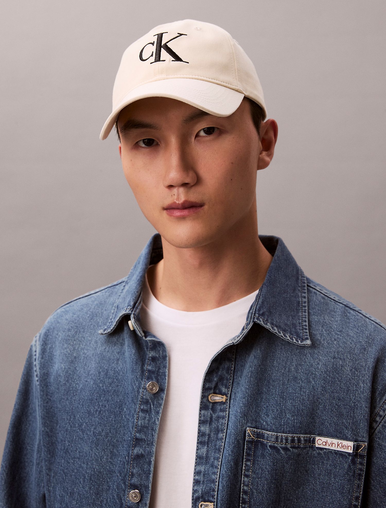 Бейсболка Calvin Klein Twill Embroidered Monogram Logo Bone White