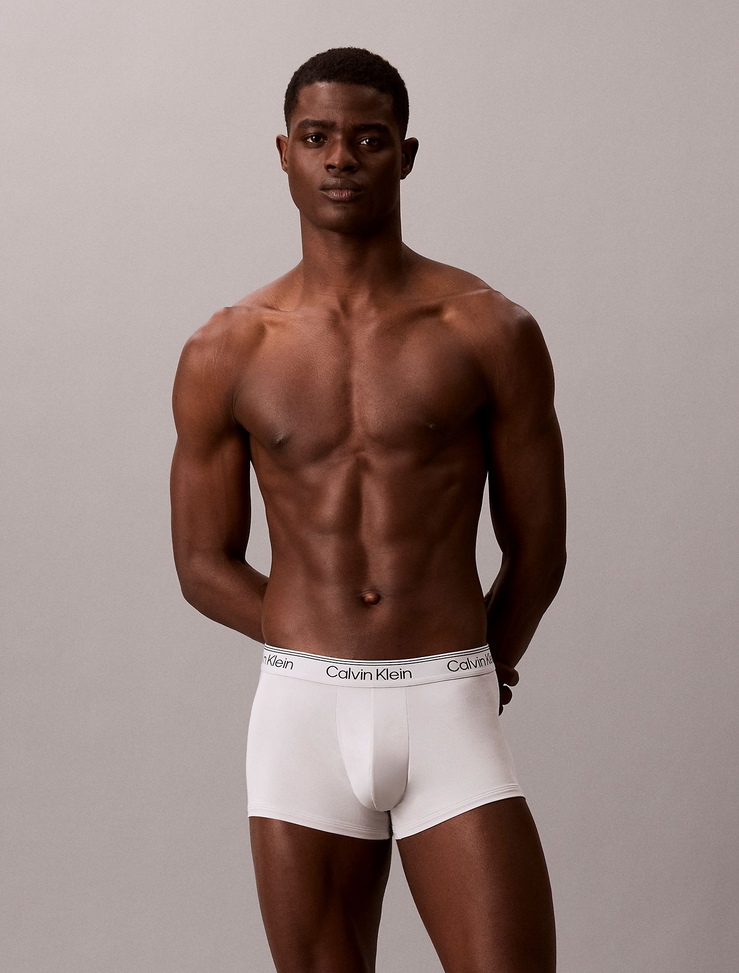 Мужские трусы боксеры-транки Calvin Klein Microfiber Stretch Low Rise Black / Mint Multi