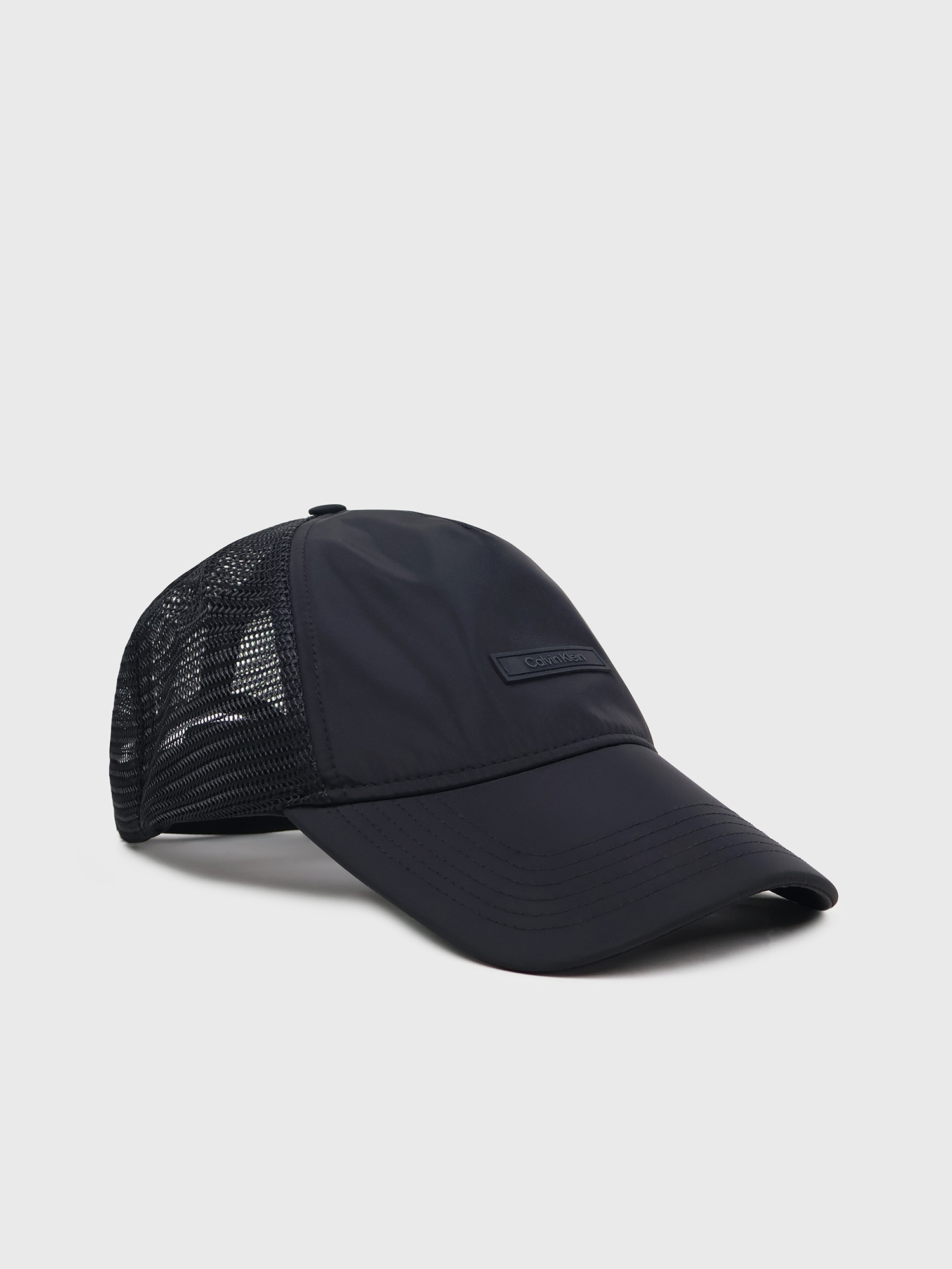 Бейсболка Calvin Klein Standard Logo Trucker Black