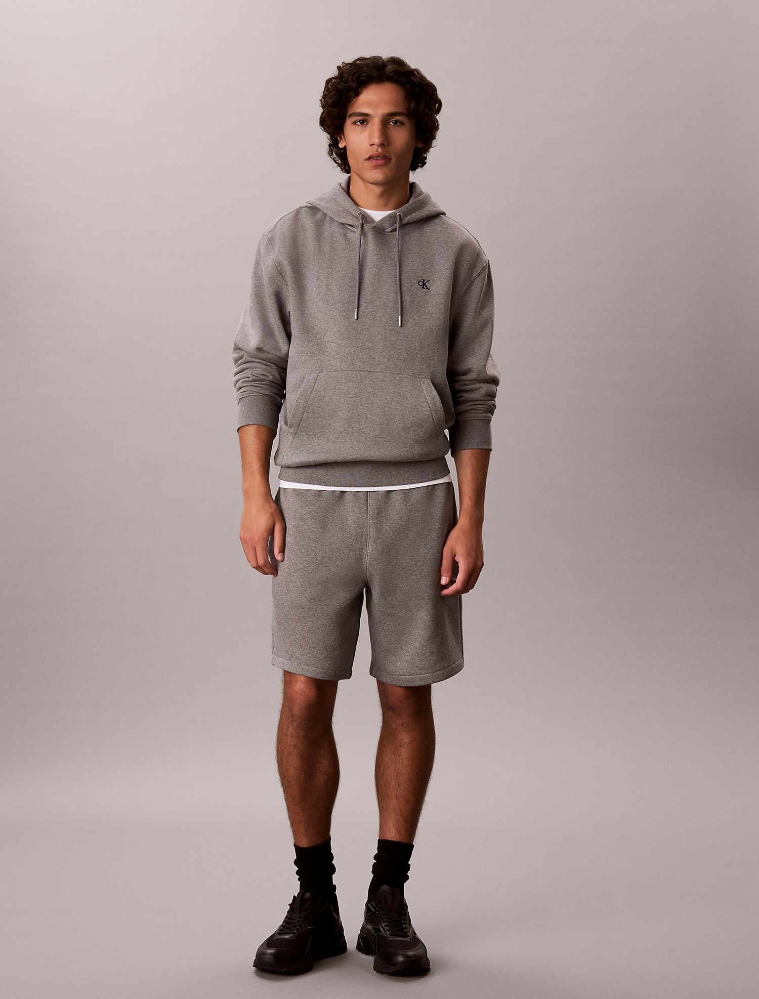 Шорты Calvin Klein Archive Logo Fleece Shorts Grey Heather