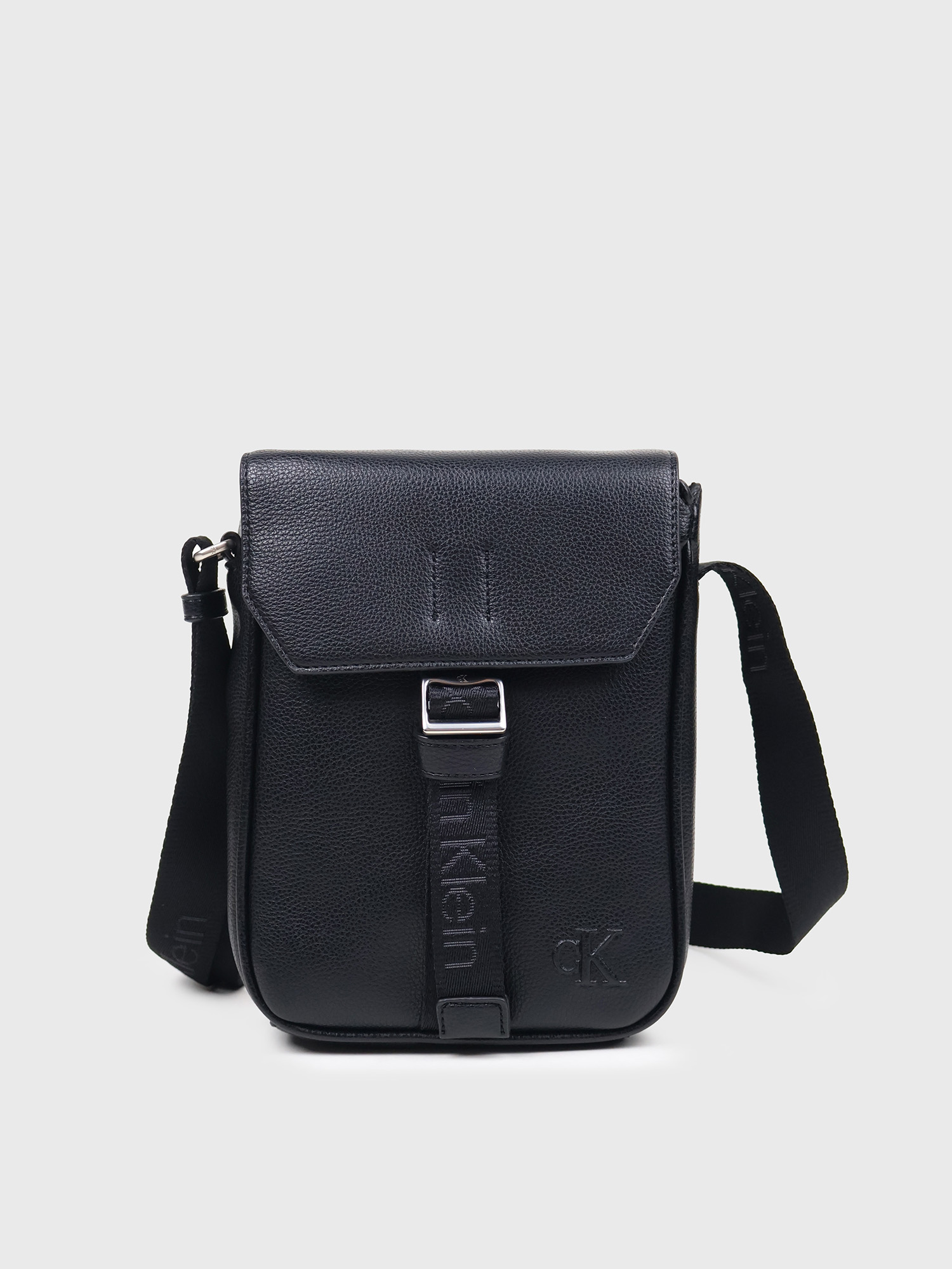 Сумка Calvin Klein Cargo Reporter Bag Black