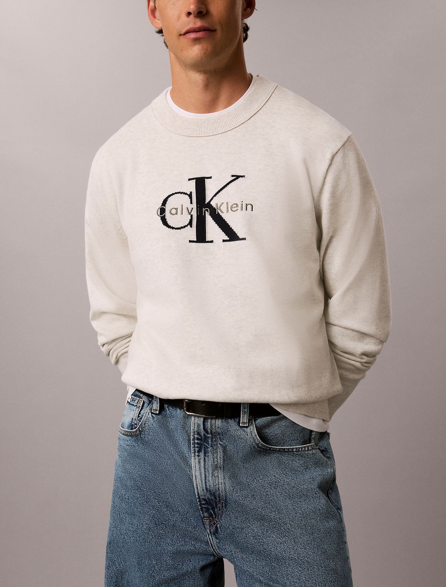 Свитер Calvin Klein Cotton Monologo Graphic Relaxed Snow Heather
