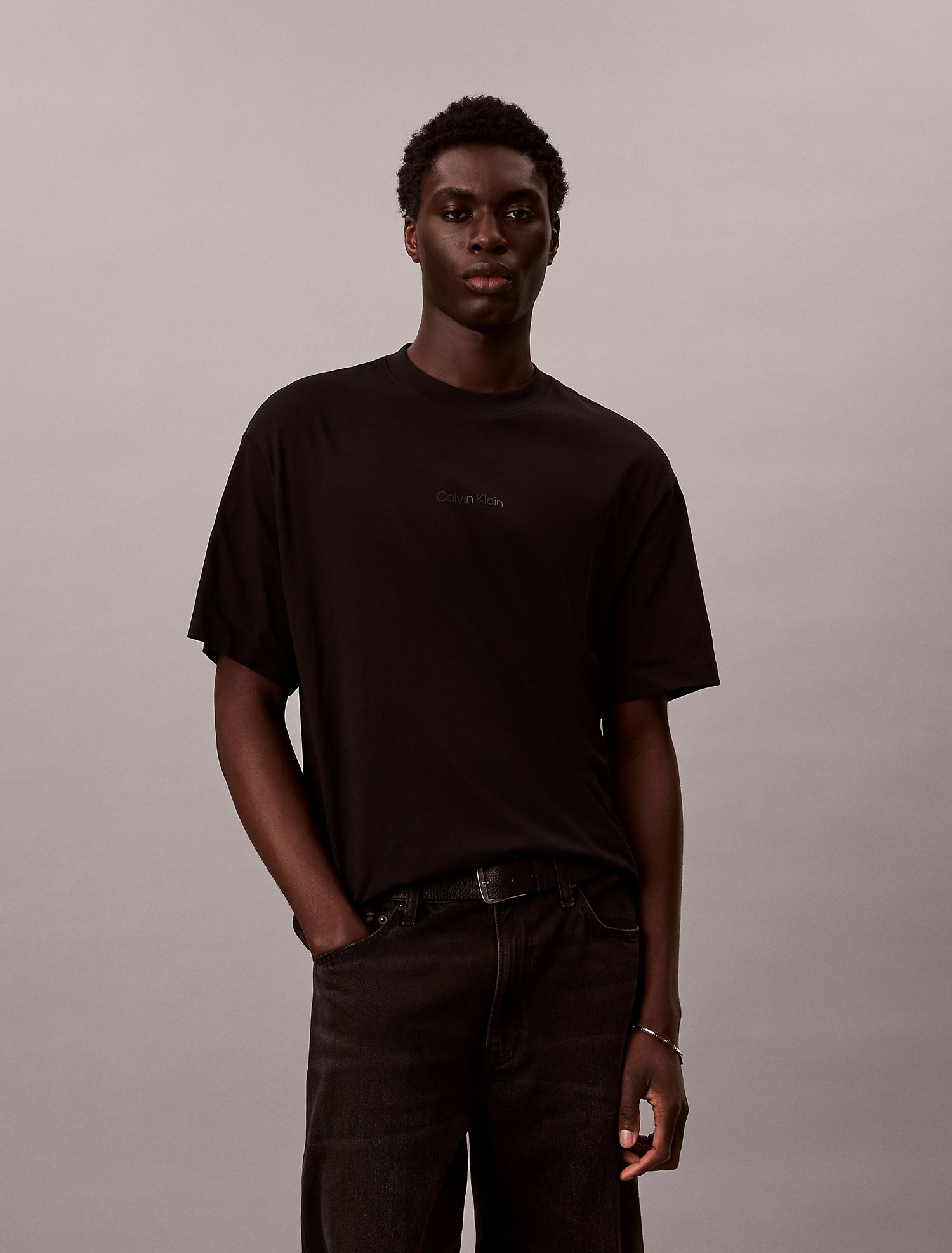 Футболка Calvin Klein Micro Logo Graphic Relaxed Black