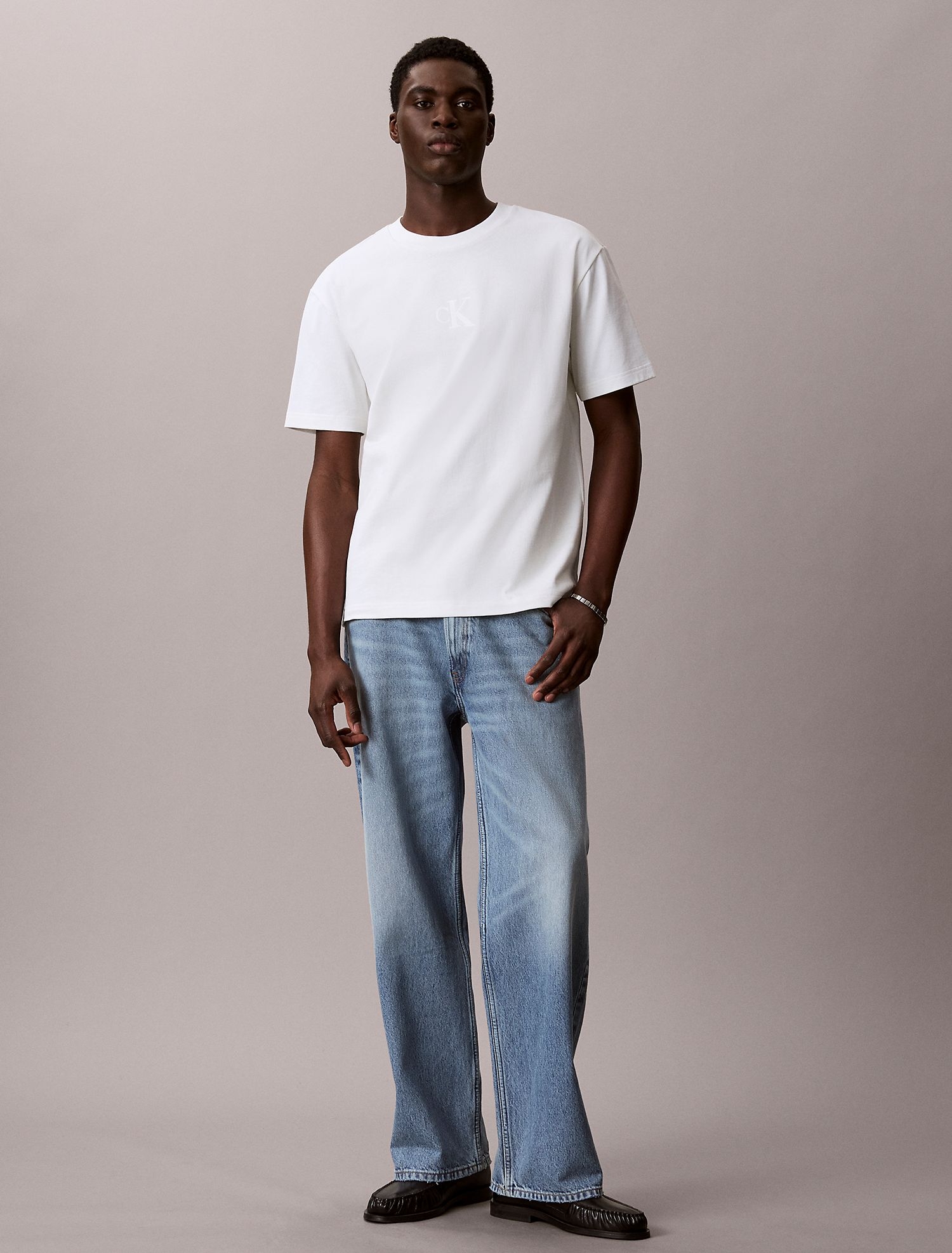 Футболка Calvin Klein Liquid Monologo Graphic Bright White