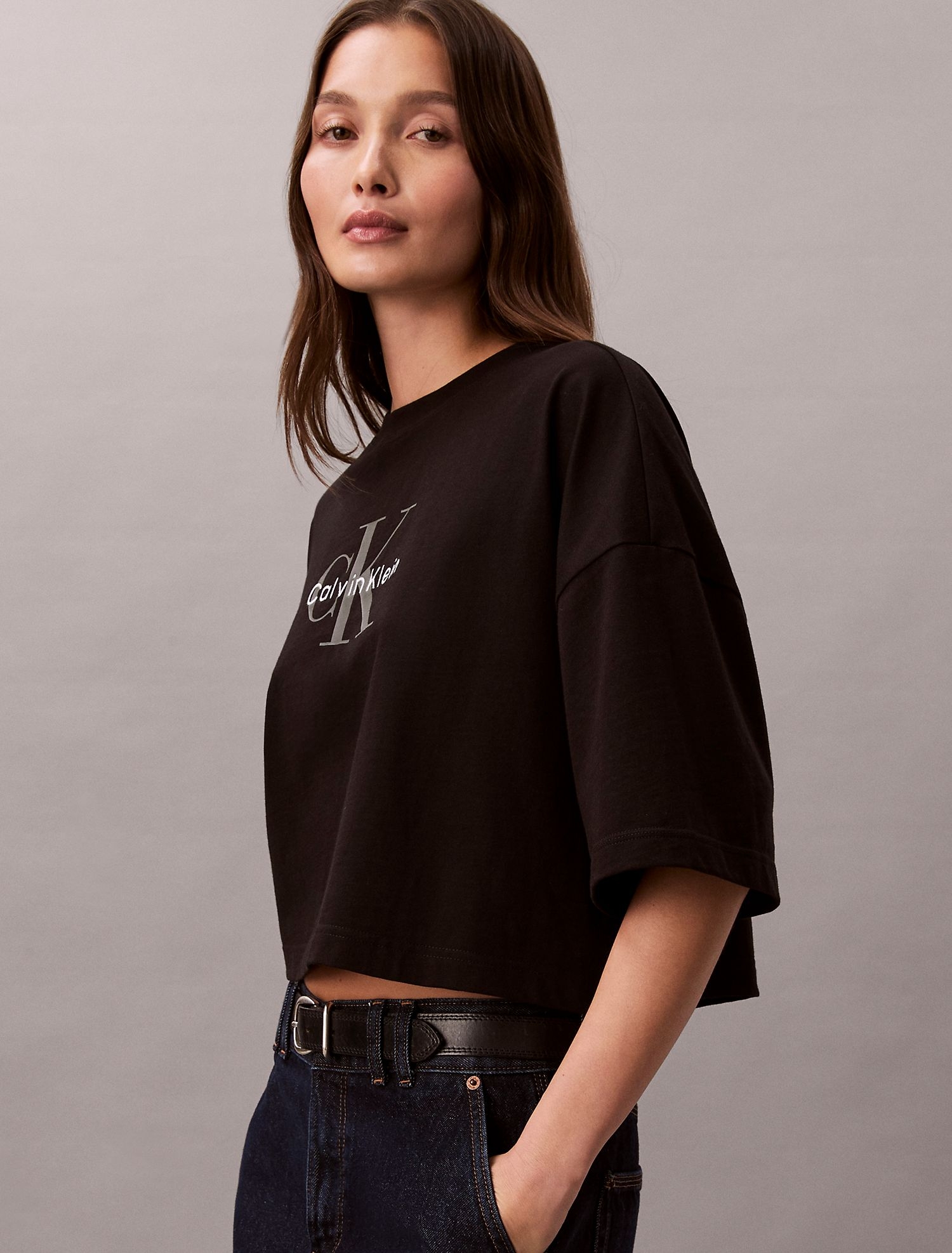 Футболка Calvin Klein Monologo Cropped Boxy Fit Black