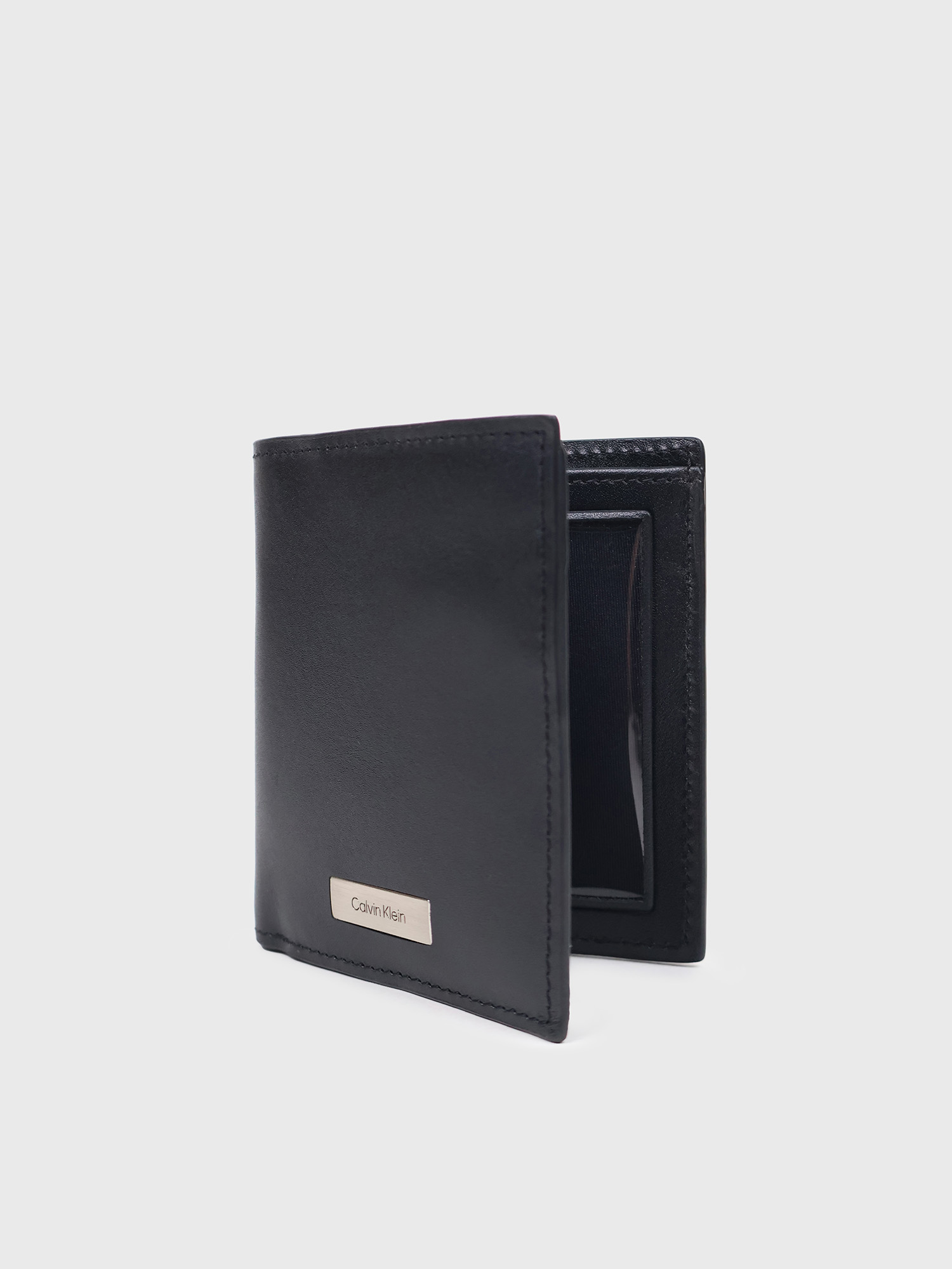 Кошелек Calvin Klein Plaque Logo Slim Bifold Wallet Black