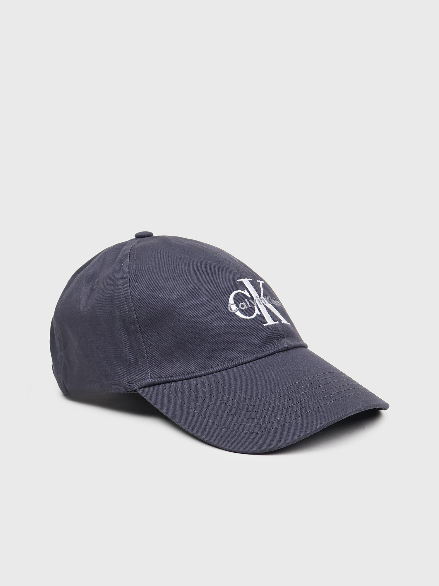 Бейсболка Calvin Klein Embroidered Monologo India Ink